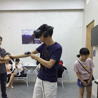 htc vive游戏试玩 vr线下体验店市场怎么样