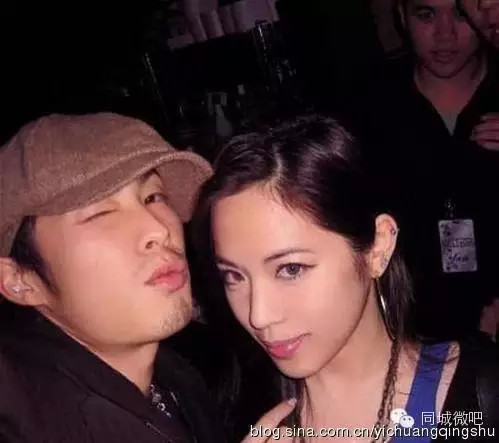 盘点娱乐圈<em>婚前同居</em>不同床的10对明星! - 微信
