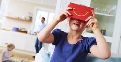 麦当劳推出VR头戴设备HappyGogglesVR游戏SlopeStars周五上线